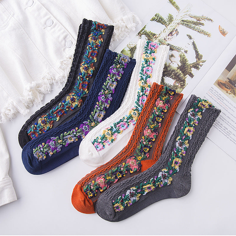 5 Paar gestickte Blumensocken im Vintage-Stil